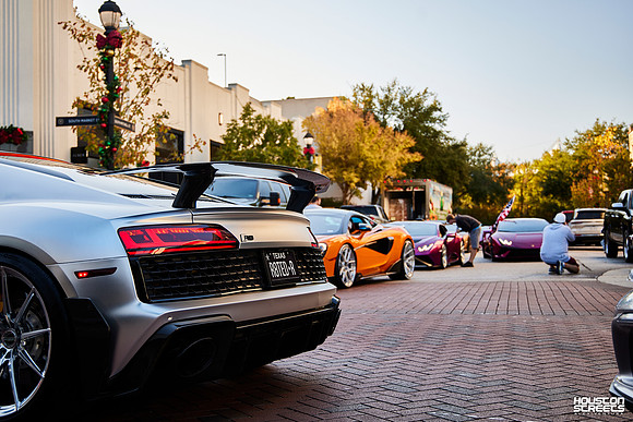 Exotics-on-Market-Street-11-15-2025-909A7031