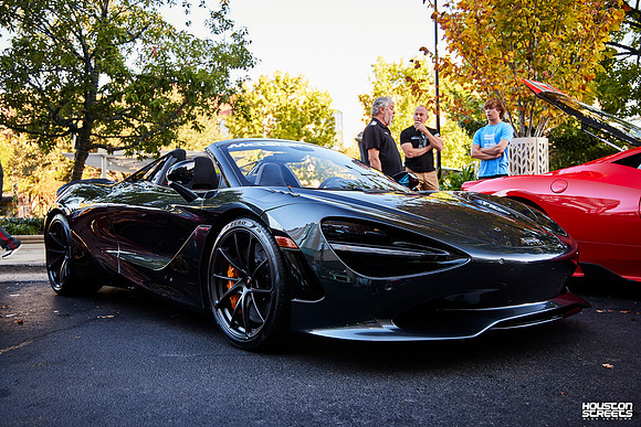 Exotics-on-Market-Street-11-15-2025-909A7038