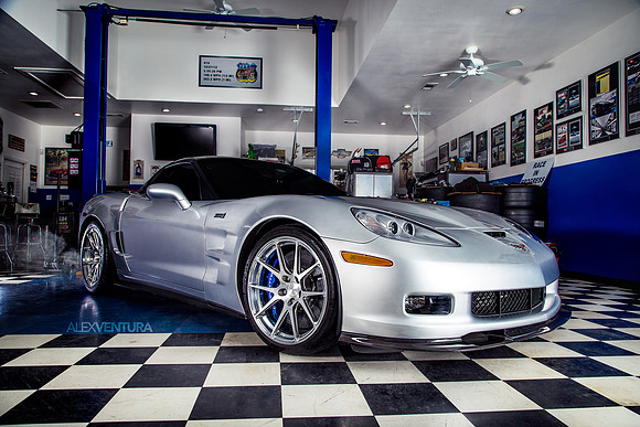 vette-8928