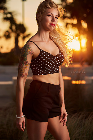 Brittany-Pinup-IMG_9648